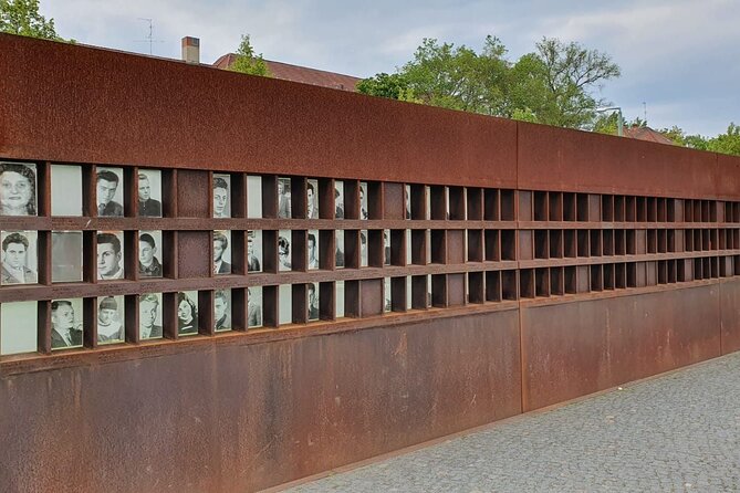 Berlin Wall: A City Divided – Private Live Virtual Experience