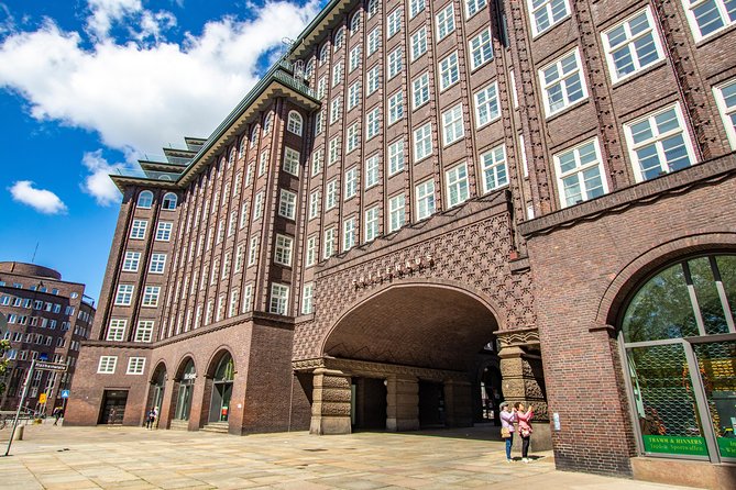 Exclusive Private Guided Tour Through the History of Hamburg With a Local