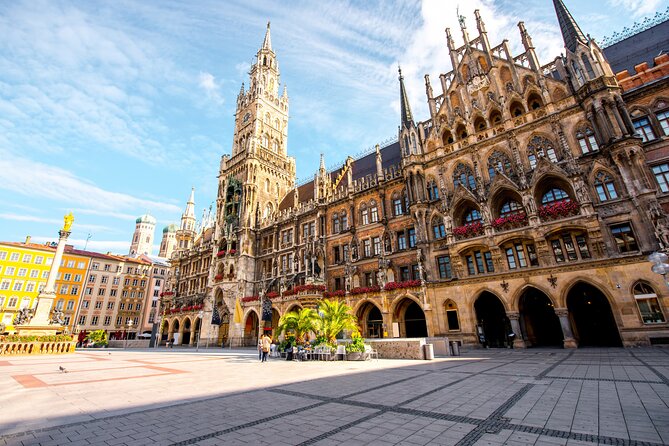 2-hour Private Walking Tour in Munich - Just The Basics