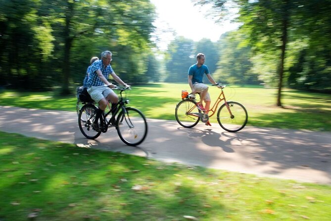 3-Hour Private Bike Tour of Tiergarten and Berlins Hidden Places - Booking Requirements