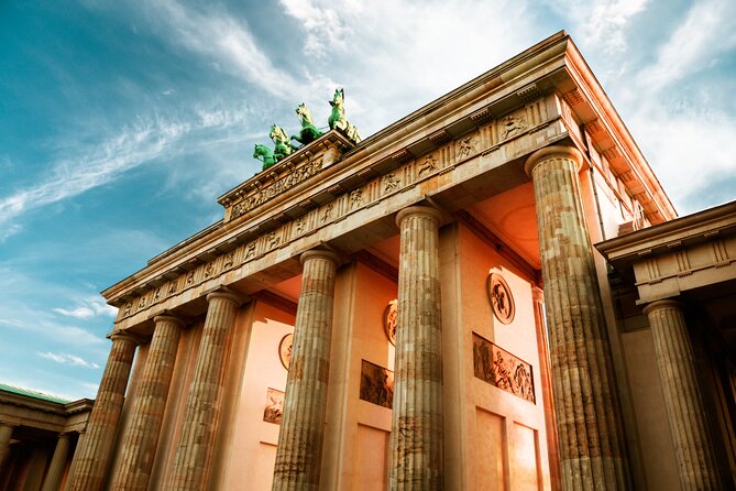 Wonderful Berlin – Private Family Walking Tour