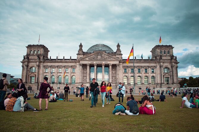 Explore Berlin Wall to Reichstag and Brandenburg Gate Tour - Key Highlights