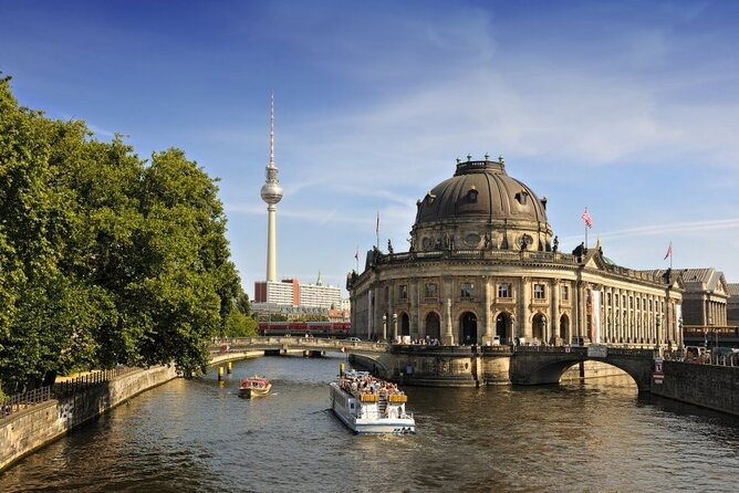 Half Day Walking Tour in Berlin - Meeting Point and Time