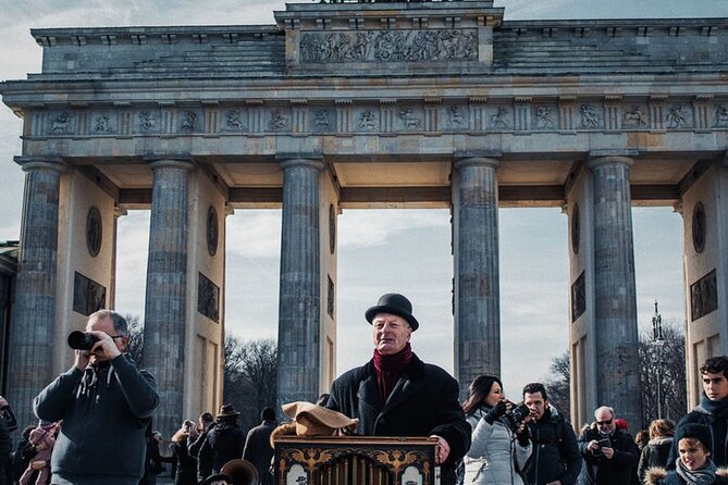 Explore Berlin Wall to Reichstag and Brandenburg Gate Tour - Booking Information