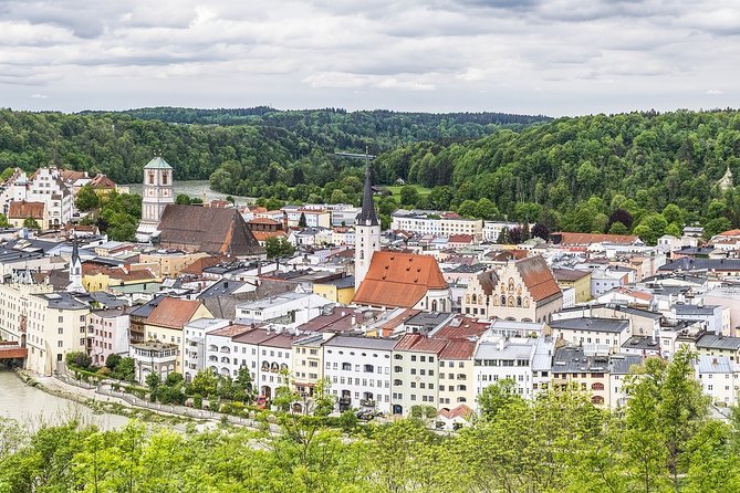 Wasserburg Am Inn Private Walking Tour With a Professional Guide - Group Size