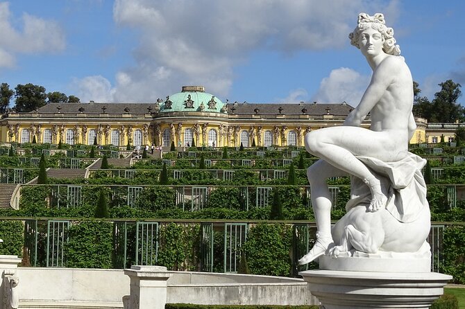 Potsdam Instagram Spot City Tour With Local Guide - Tour Itinerary and Landmarks