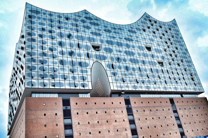 Elbphilharmonie, Speicherstadt & HafenCity Private Guided Walking Tour - Just The Basics