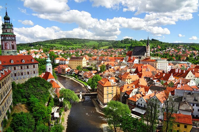 Private Day Trip From Vilshofen To Cesky Krumlov, Local Driver - Just The Basics