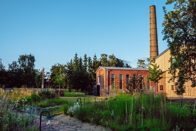 Wittenburg: Elephant Gins Distillery Tour Near Hamburg - Just The Basics